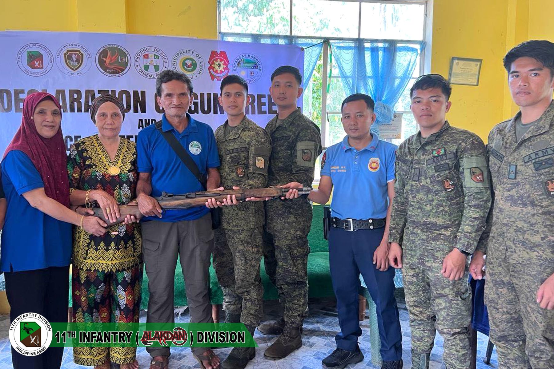 Sulu Residents Voluntarily Surrender Firearms, Boosting Peace Campaign