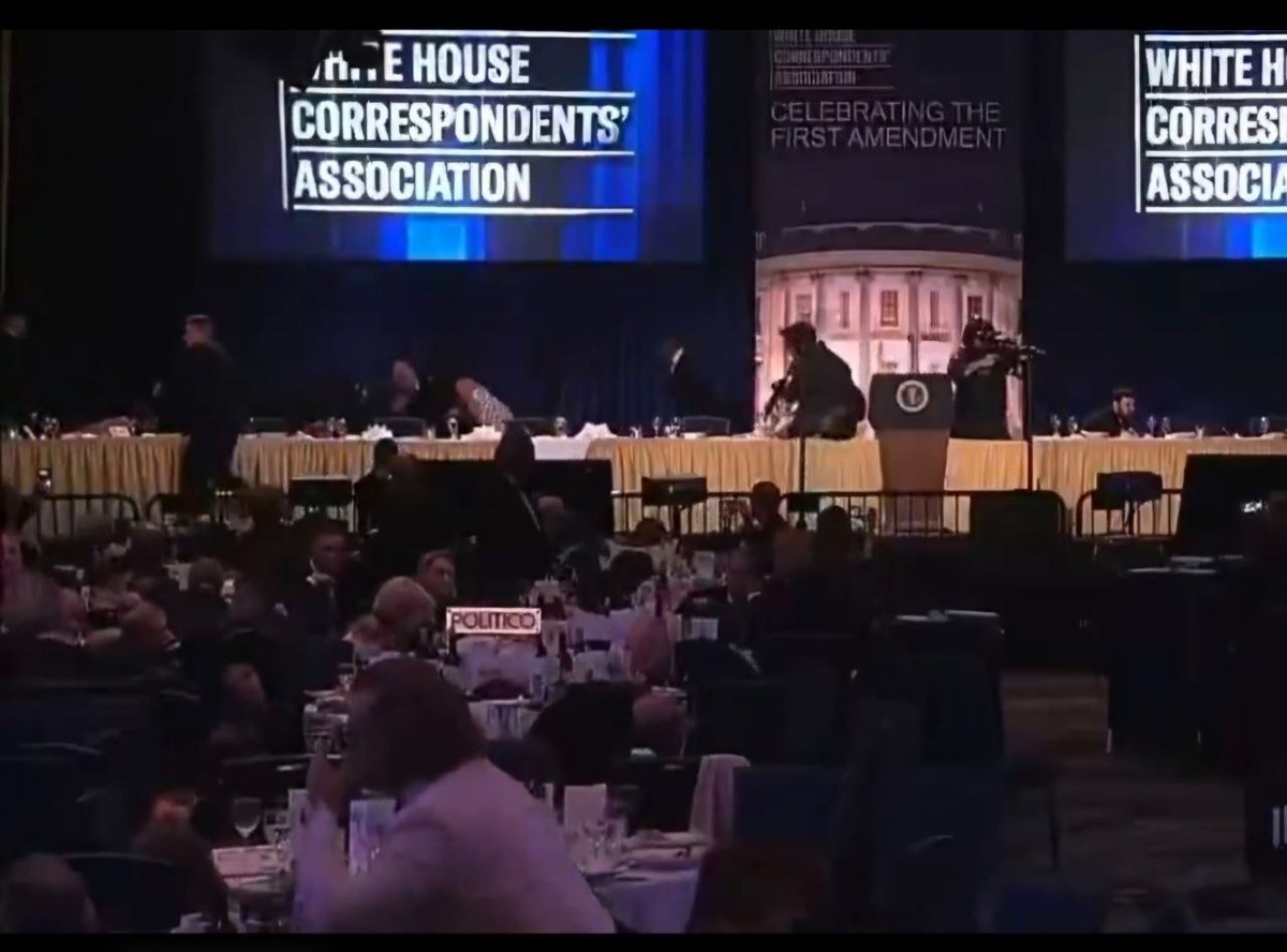 Gunman Shot Dead at White House Press Dinner as Trump Evacuated