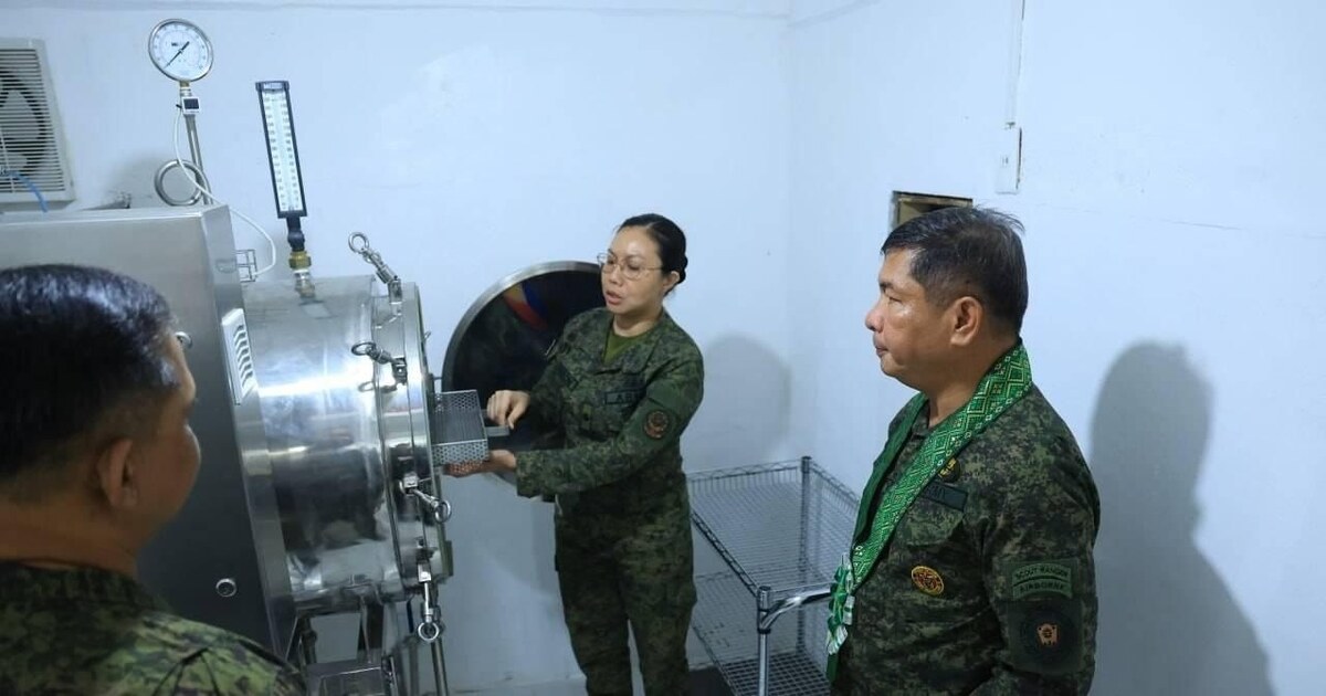 Philippine Army Chief Inspects R&D Hub, Champions Local Military Innovation